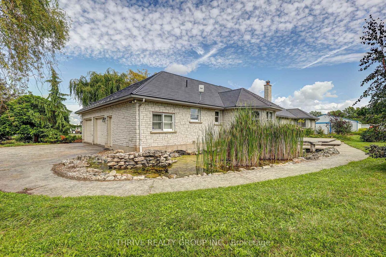 Property Photo:  21217 Thames Road  ON N0L 1A0 