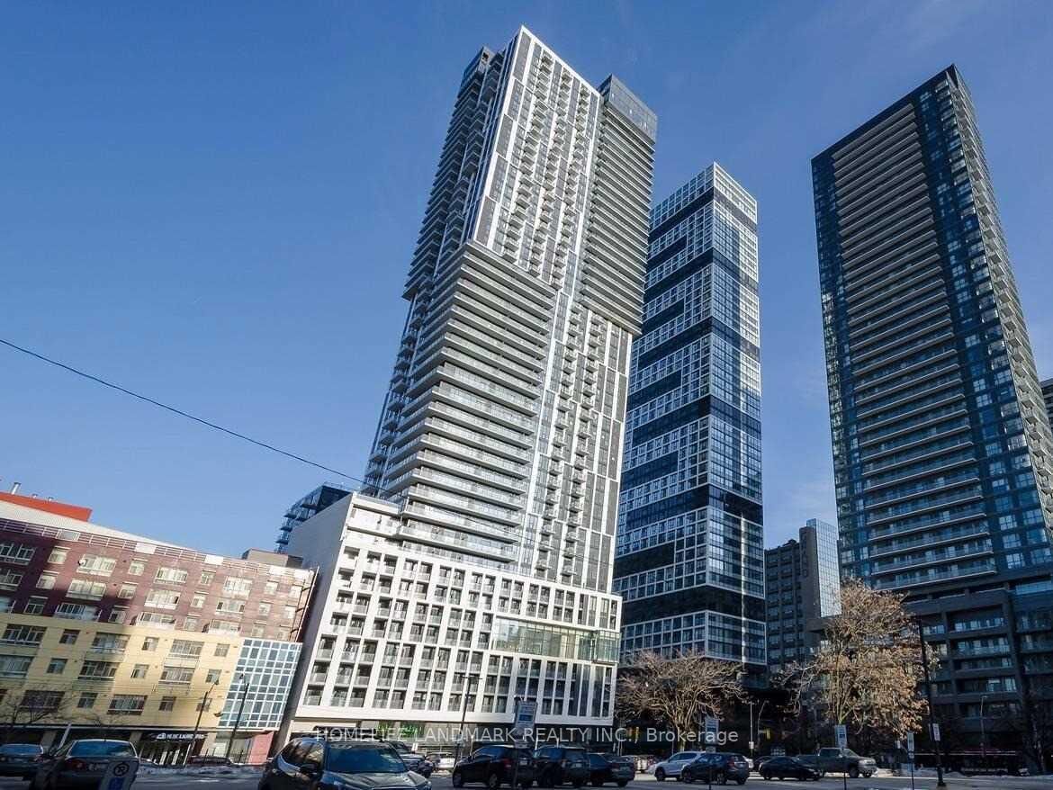 Property Photo: 251 Jarvis Street 734 ON M5B 0C3