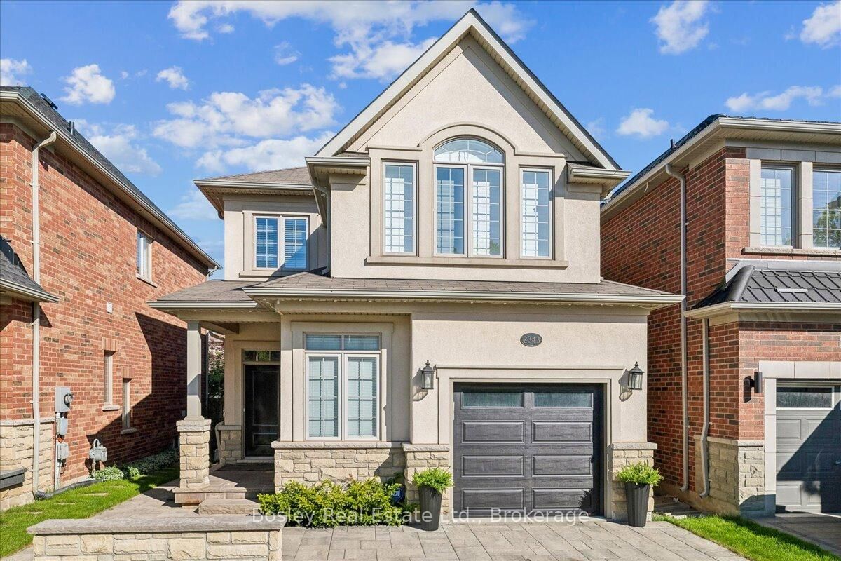 Property Photo: 2343 Quetico Crescent ON L6M 0R5