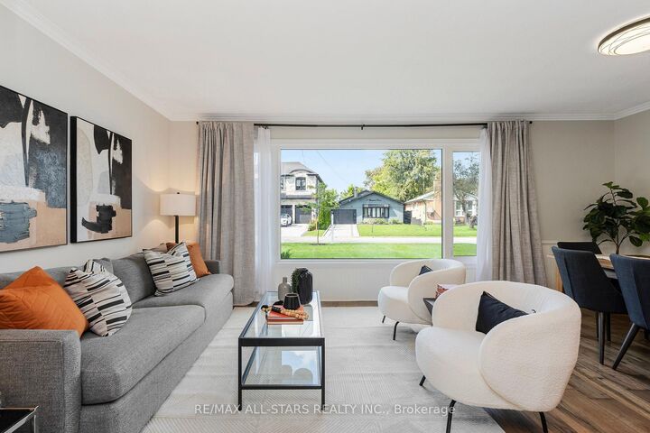 Property Photo:  11 Penzance Drive  ON M1K 4Z4 