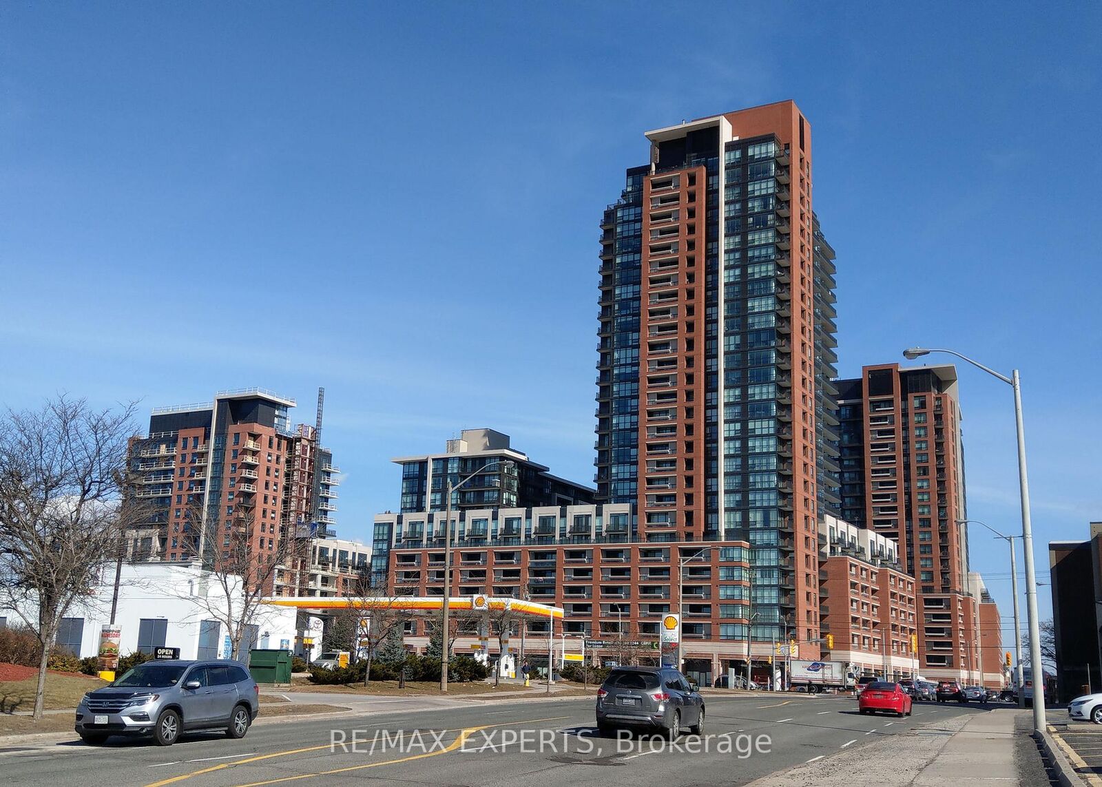 Property Photo:  3091 Dufferin Street 717  ON M6A 0C4 