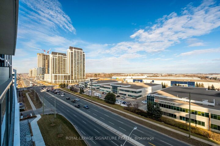 Property Photo:  9000 Jane Street 602  ON L4K 0M6 