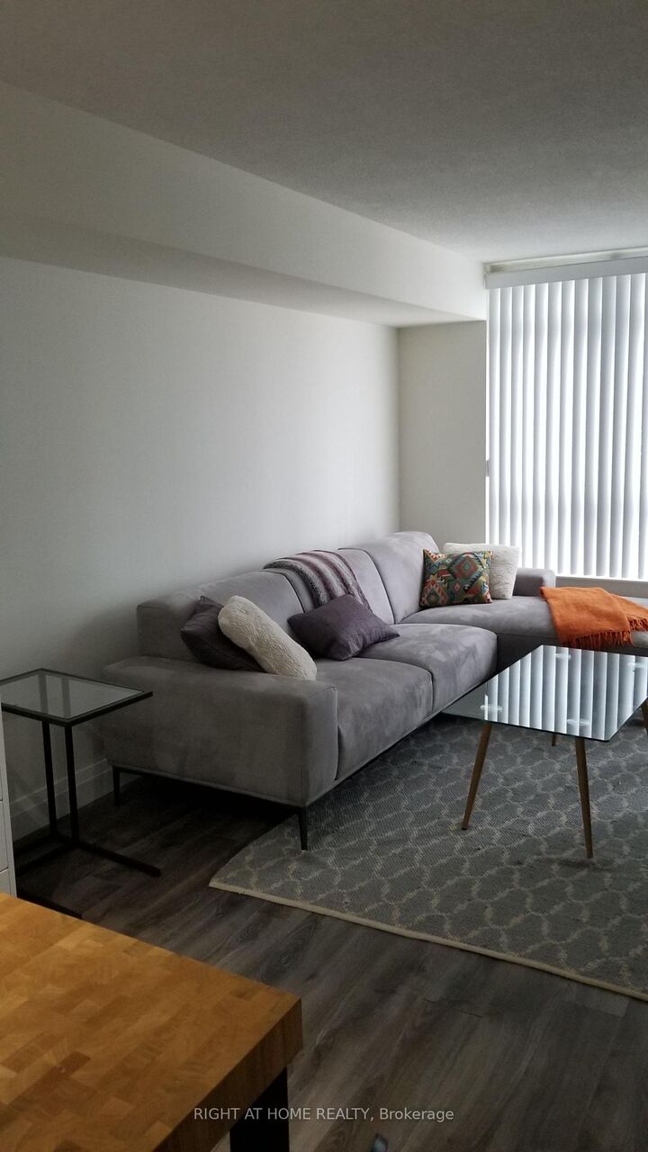 Property Photo:  151 Dan Leckie Way 549  ON M5V 4B2 