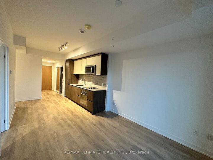 Property Photo: 150 Logan Avenue 442 ON M4M 0E4