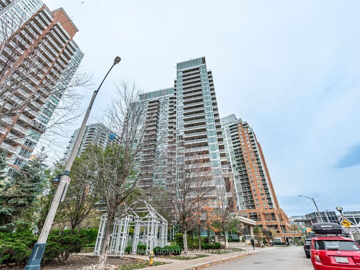 Property Photo: 100 Western Battery Road 907 ON M6K 3S2