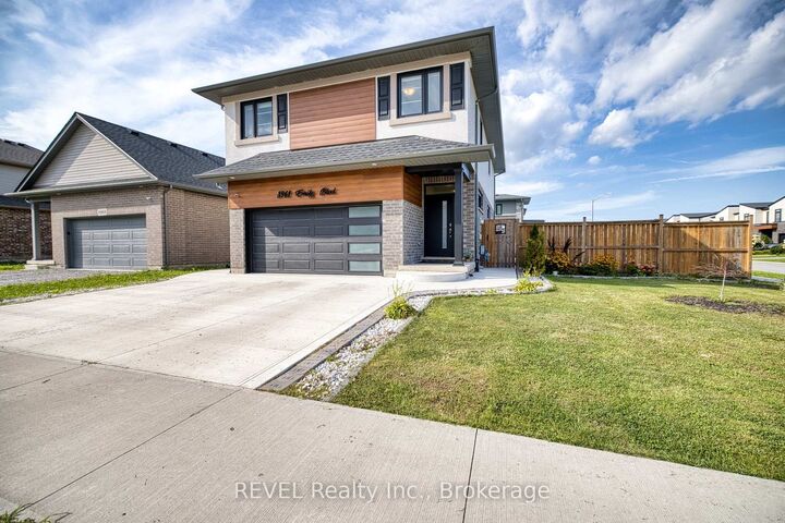 8961 Emily Boulevard — photo 1
