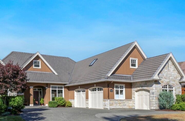 Property Photo: 619 Crown Isle Dr BC V9N 8R5