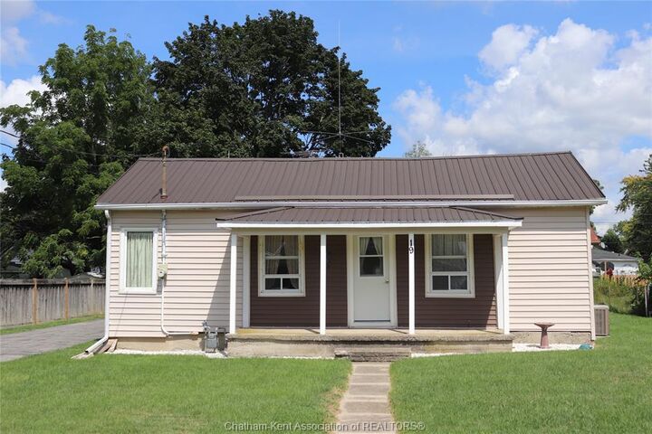 19 Lumley Street — photo 1