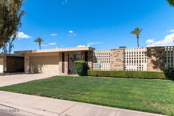 Property Photo:  18226 N 104th Avenue  AZ 85373 