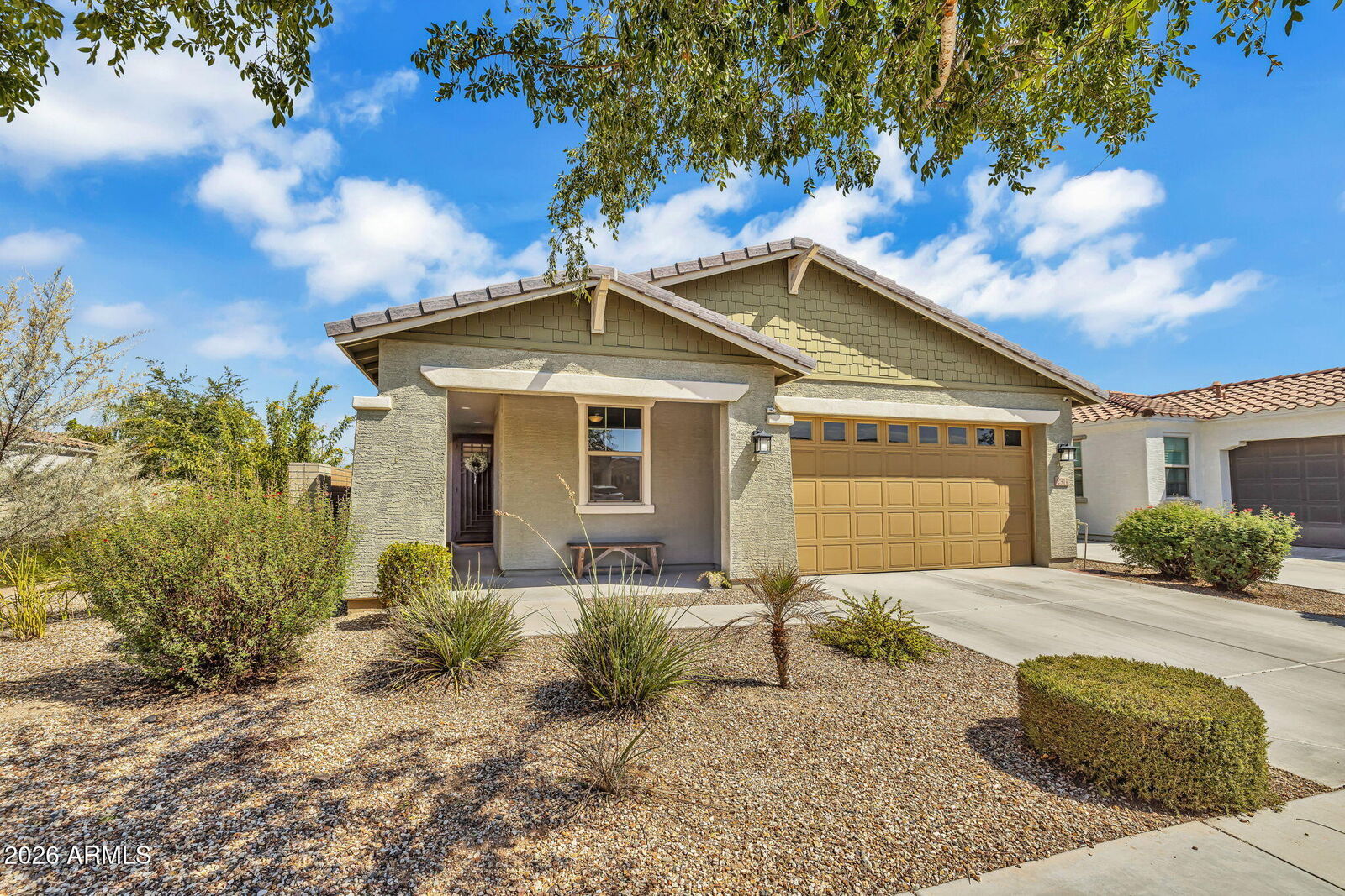 Property Photo:  2914 E Sunland Avenue  AZ 85040 