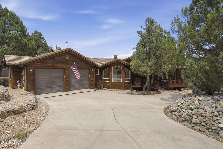 Property Photo:  2940 W Crestview Drive  AZ 86305 