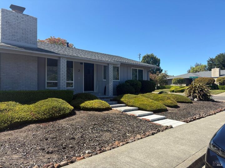 Property Photo:  2 Autumn Leaf Place  CA 95409 