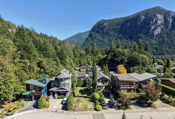 Property Photo: 1014 Pennylane Place BC V8B 0B5