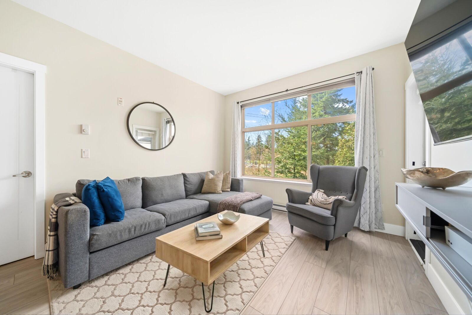Property Photo: 2855 156 Street 308 BC V3Z 3Y3