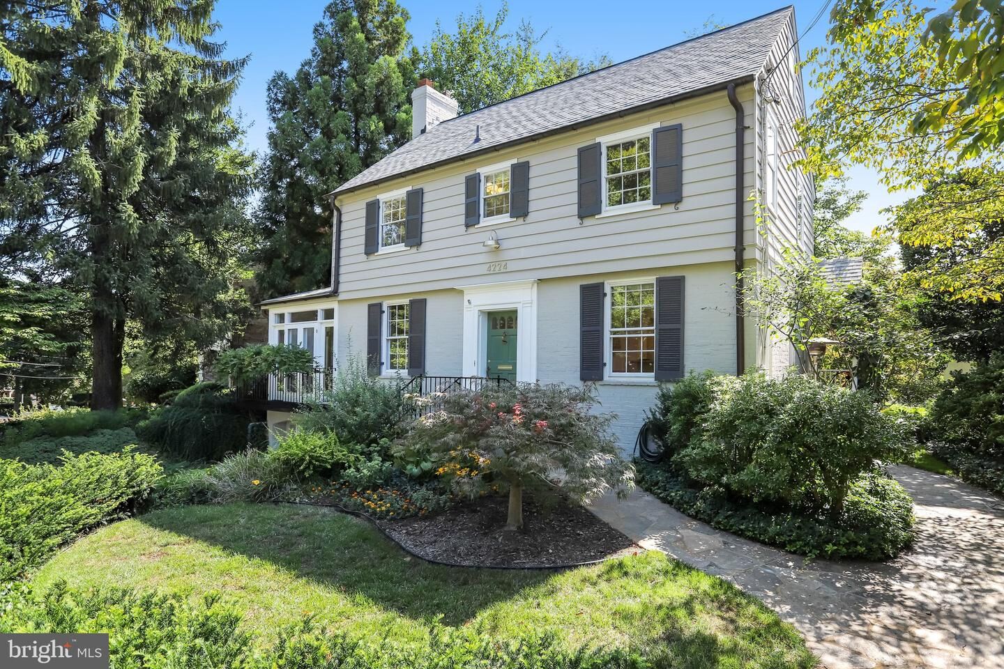 Property Photo:  4224 Oakridge Lane  MD 20815 