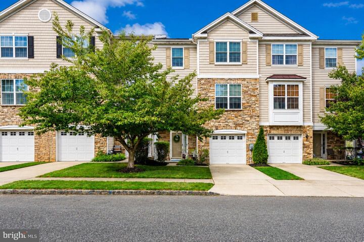 Property Photo:  152 Acorn Drive  NJ 08061 