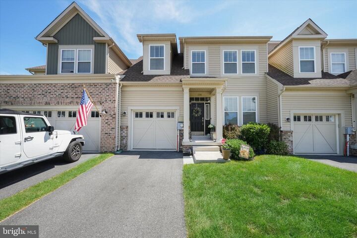 Property Photo: 2318 Schubert Lane DE 19709