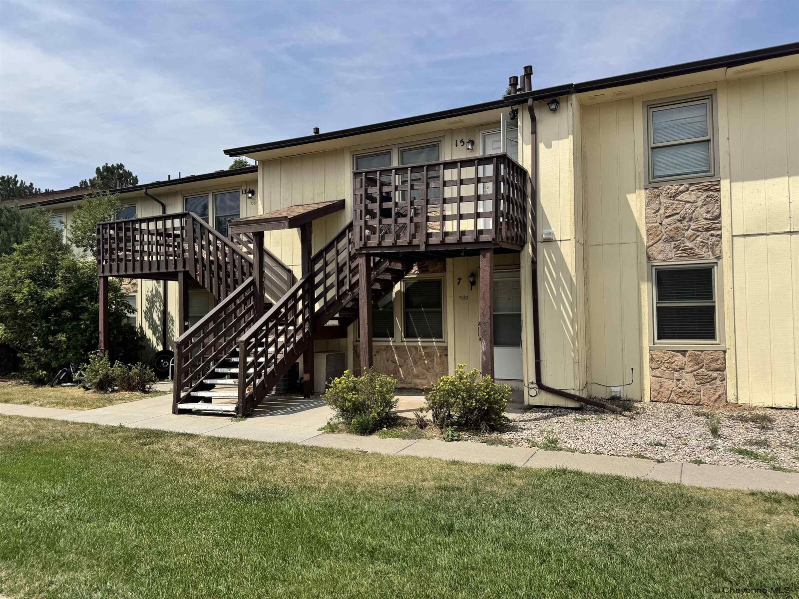 Property Photo: 1532 Trent Ct 7 WY 82001