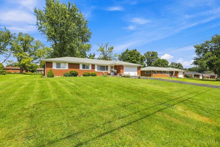 Property Photo:  868 Sycamore Boulevard  OH 45245 