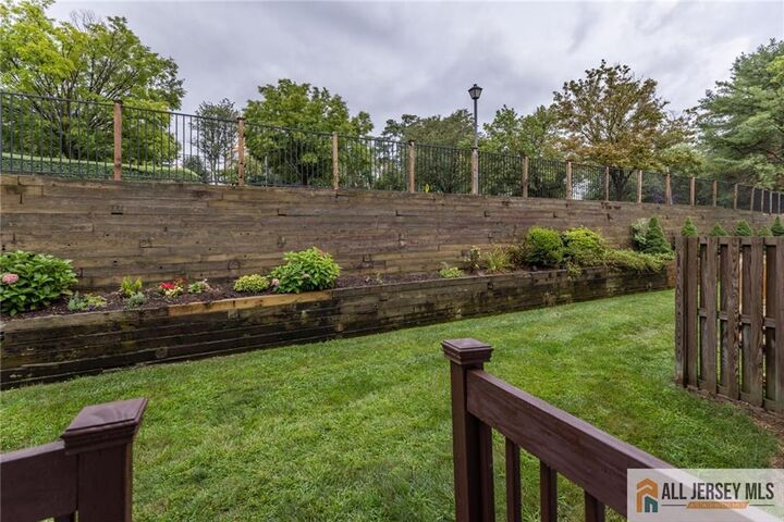 Property Photo:  17 Heritage Court  NJ 08628 