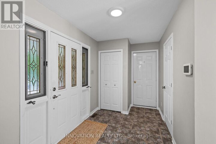 Property Photo:  504 Thomas Street  ON K7C 3J9 