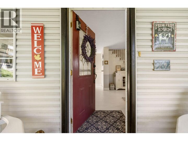 Property Photo:  987 Garland Street  BC V1Y 3M9 