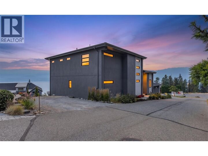 1534 Gregory Road — photo 1