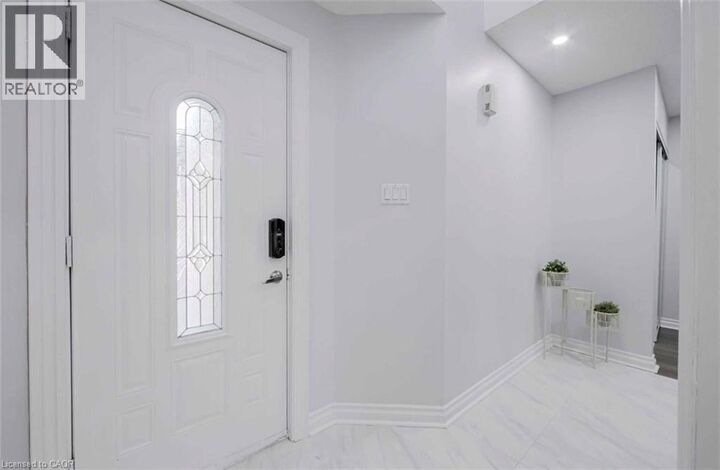Property Photo:  181 Lisa Marie Drive  ON L9W 4P7 
