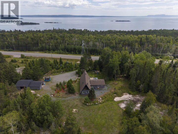 Property Photo: 1950 Lakeshore Dr ON P7A 0L3