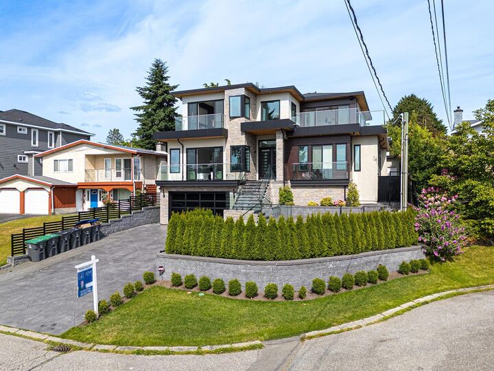 Property Photo: 5920 181 Street BC V3S 4T1