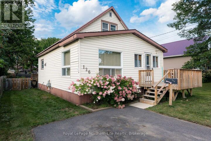 Property Photo:  126 Judge Avenue  ON P1A 1B6 