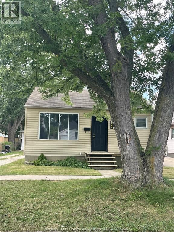 Property Photo:  1423 Aubin Road  ON N8Y 4E8 