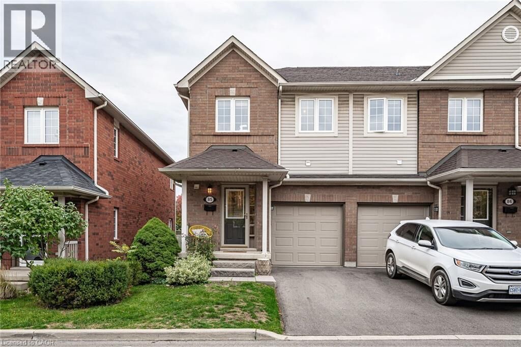 Property Photo: 100 Beddoe Drive 85 ON L8P 4Z2