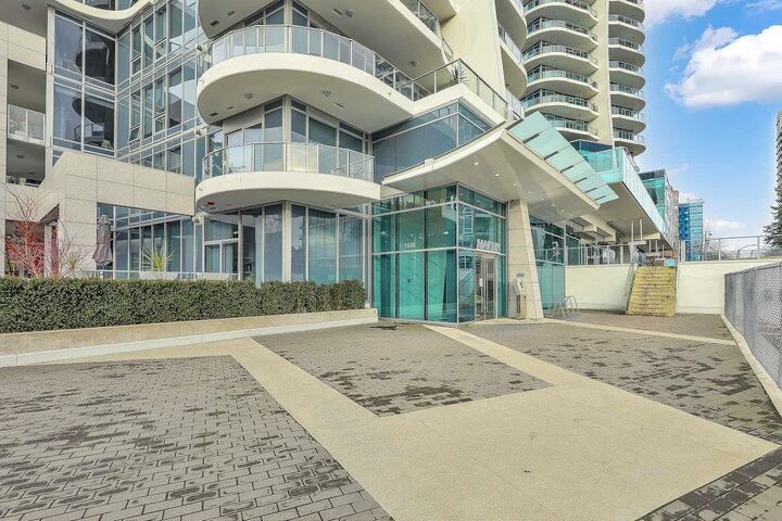 Property Photo:  1500 Martin Street 804  BC V4B 0C2 