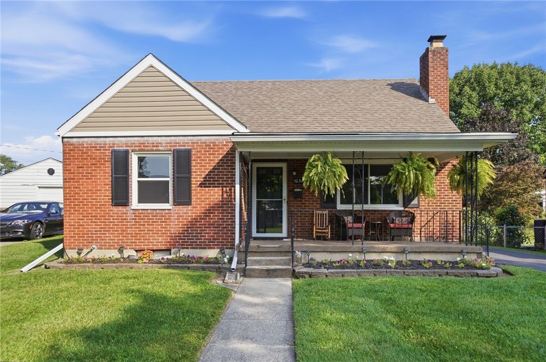 Property Photo: 1034 Berkshire Road OH 45419
