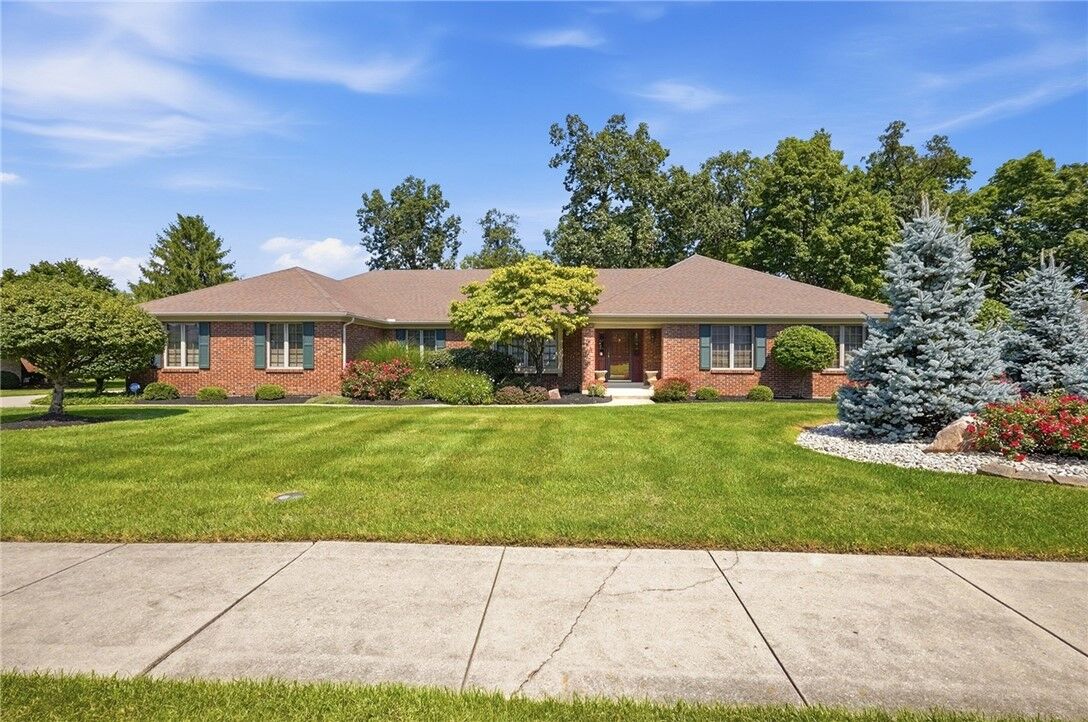 Property Photo: 2281 Vienna Parkway OH 45459