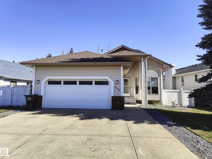 Property Photo: 215 Peter Close NW AB T5T 5Y5