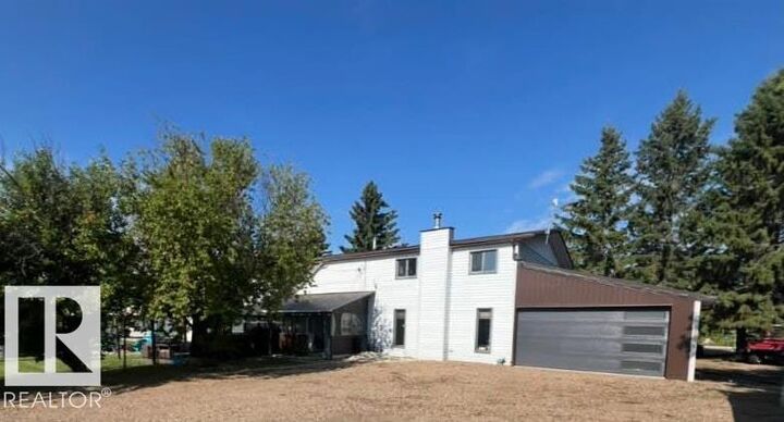 Photo de la propriété: 5013 50 Street AB T0B 3T0