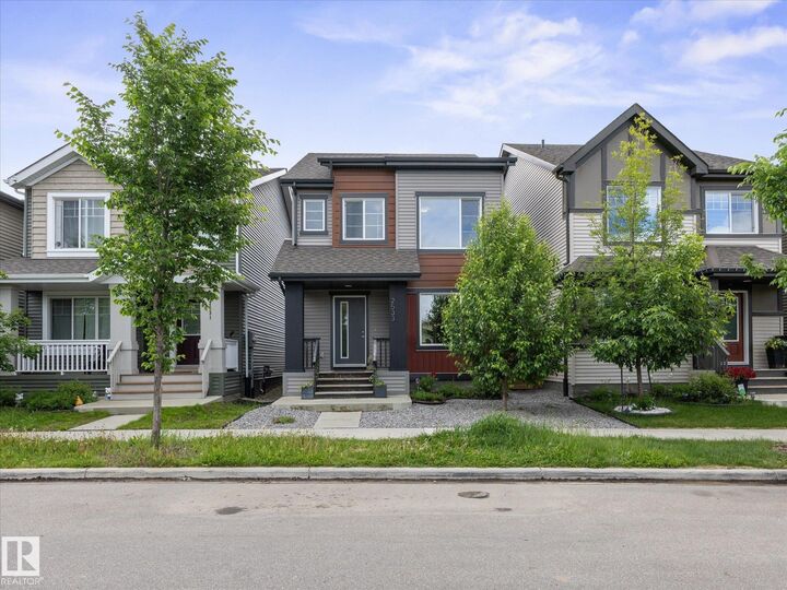 2533 Price Way SW — photo 1