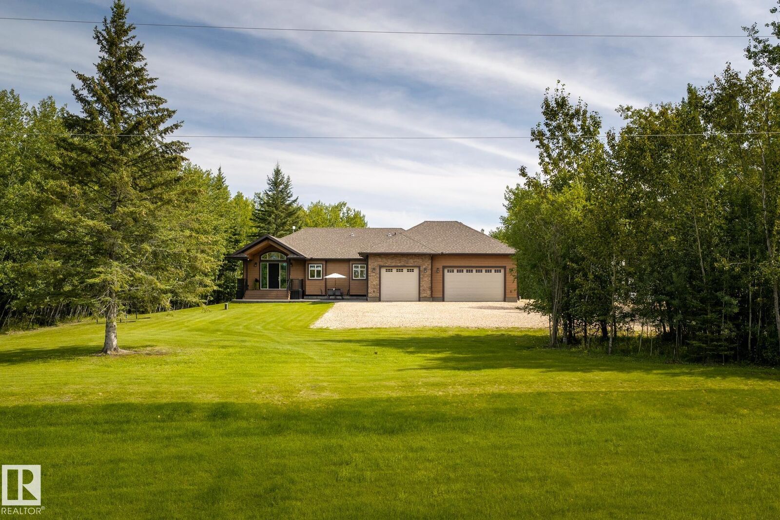 Property Photo: 211 Aspen Drive AB T9S 1S3