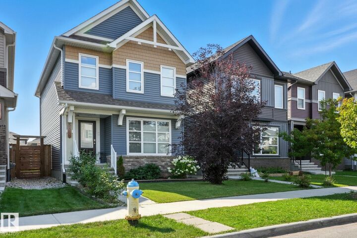 Property Photo:  2424 Casey Link Link SW  AB T6W 3N2 