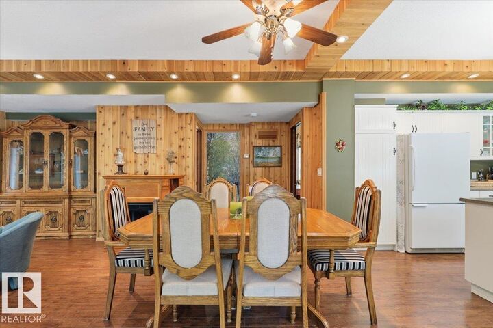 Property Photo: 462028 Rge Road 11 128 AB T0C 2V0