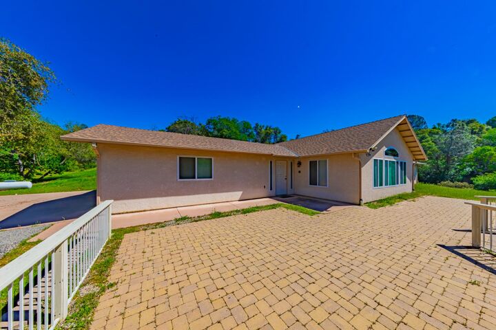 Property Photo:  33322 Lucky Ridge Place  CA 93614 