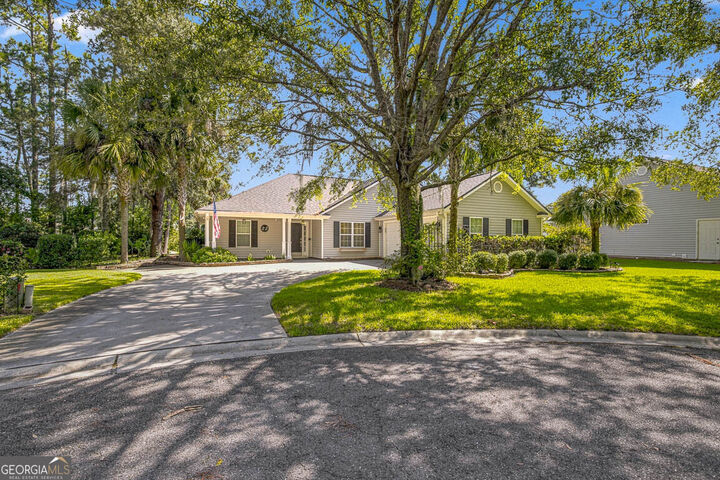 Property Photo: 22 Shell Pointe Court GA 31525