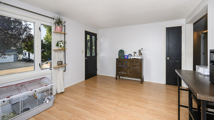 Property Photo: 900 10th Street NE ND 58523