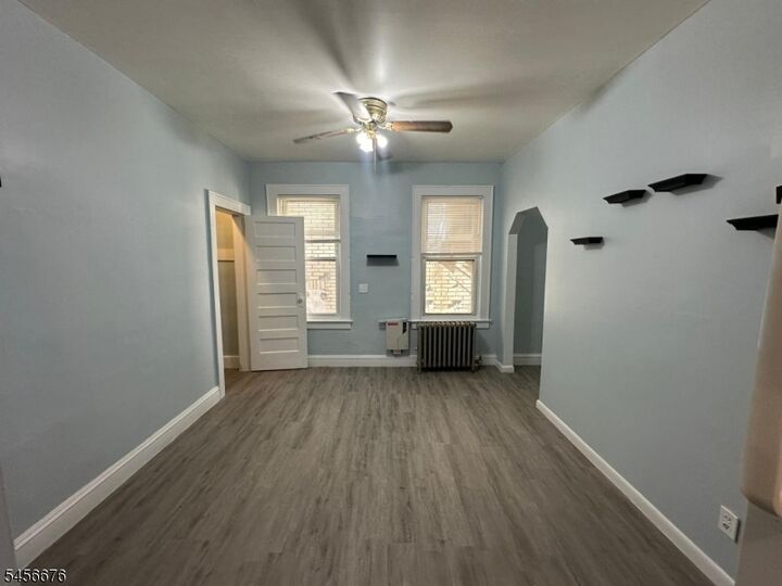 Property Photo:  412 Broad St 1R  NJ 07003 