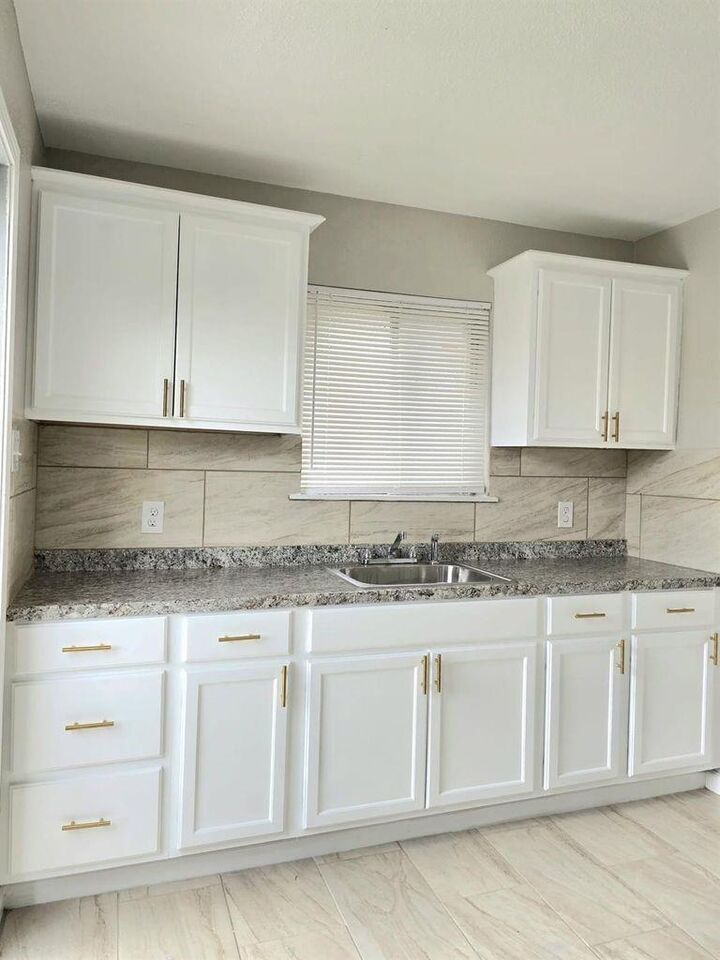 Property Photo: 3823 Mount Pleasant St TX 77021