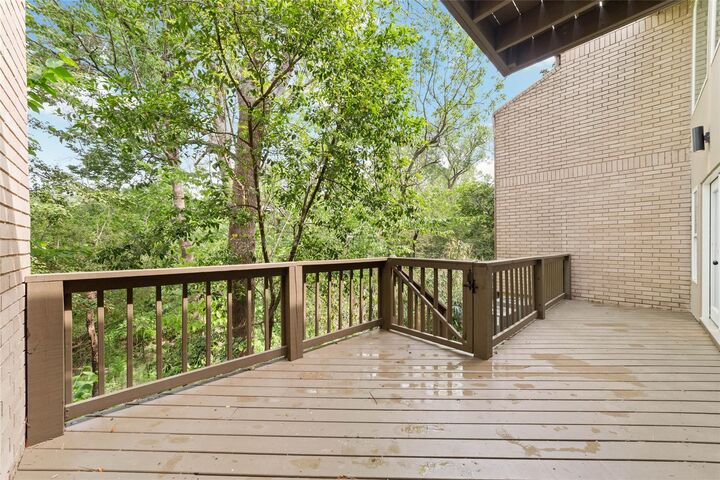 Property Photo:  9374 Briar Forest Drive  TX 77063 