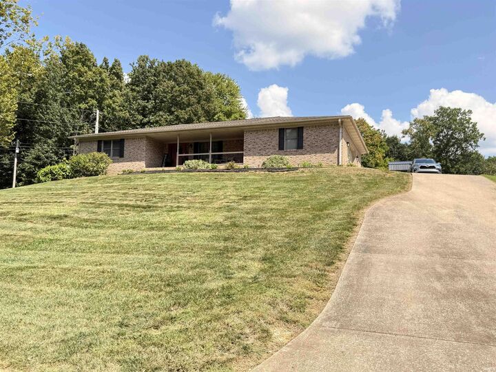 Property Photo: 3033 Periwinkle Drive IN 47720