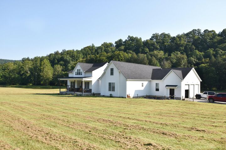 Property Photo:  13197 Kentucky 59  KY 41179 
